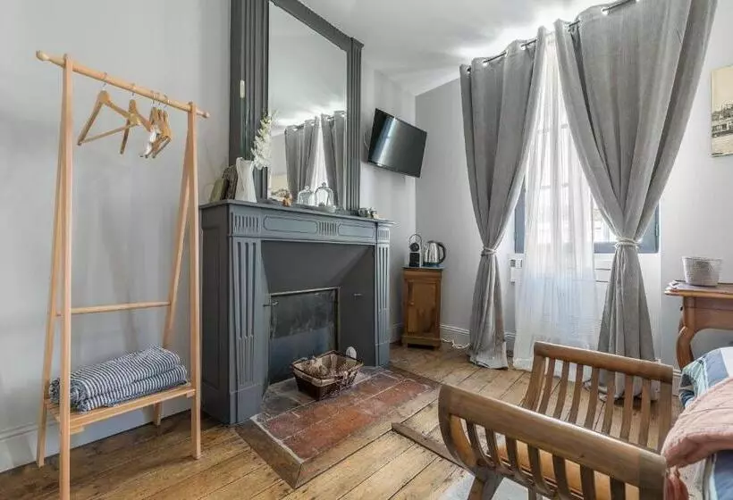 Aamiaismajoitus (B&B) Le Logis D Augustin