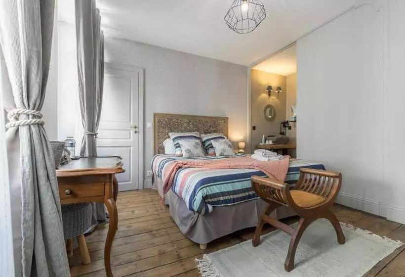 Aamiaismajoitus (B&B) Le Logis D Augustin