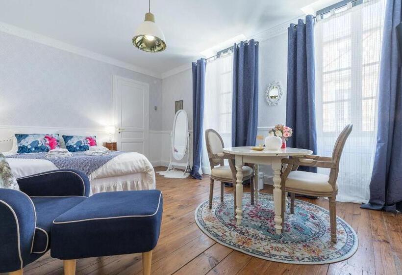 ベッドアンドブレックファースト Le Logis D Augustin