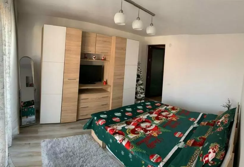 پانسیون Upstairs Residence