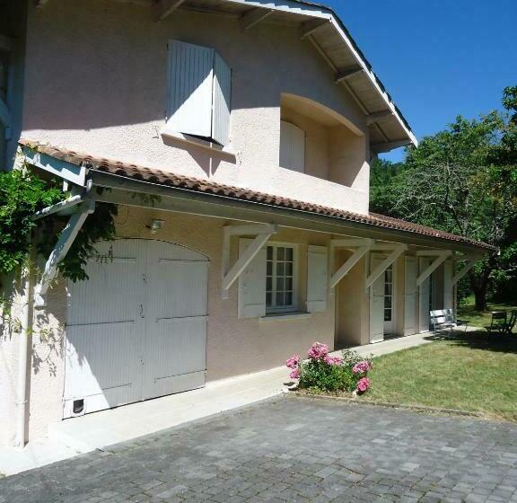 Bed and Breakfast A La Cerisaie