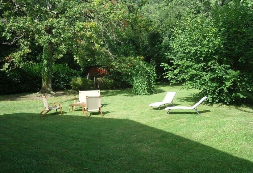 Bed and Breakfast A La Cerisaie