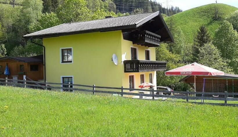 تختخواب و صبحانه Haus Silvia Kraml