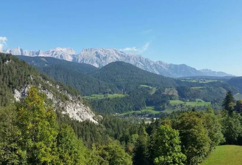 Aamiaismajoitus (B&B) Haus Silvia Kraml