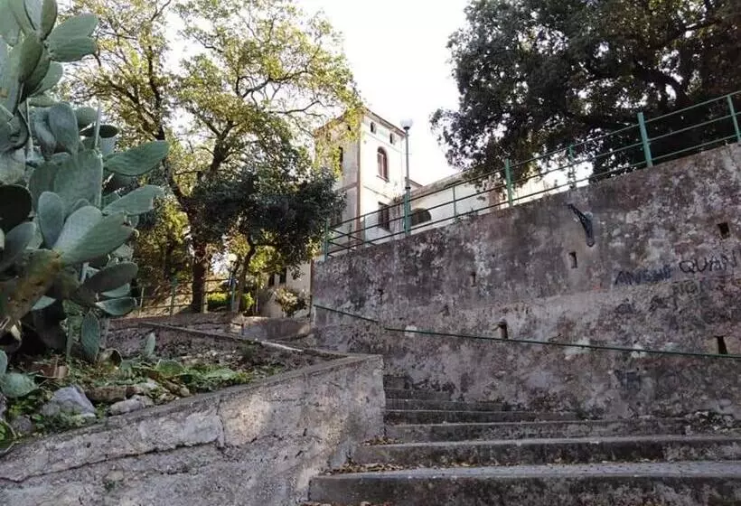 Aamiaismajoitus (B&B) I Milord