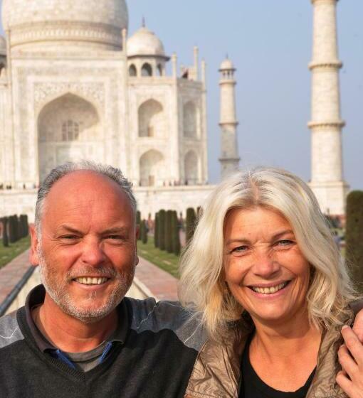 Bed and Breakfast Mango House Homestay