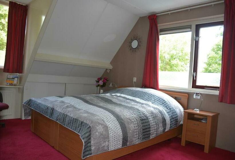 Bed and Breakfast Mango House Homestay