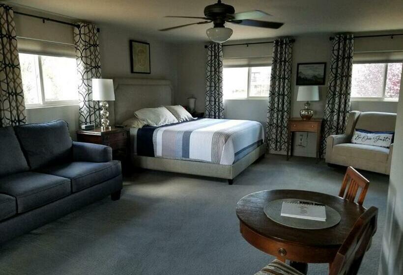 Aamiaismajoitus (B&B) Ronnie S Resort