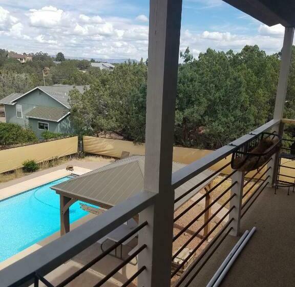 Aamiaismajoitus (B&B) Ronnie S Resort