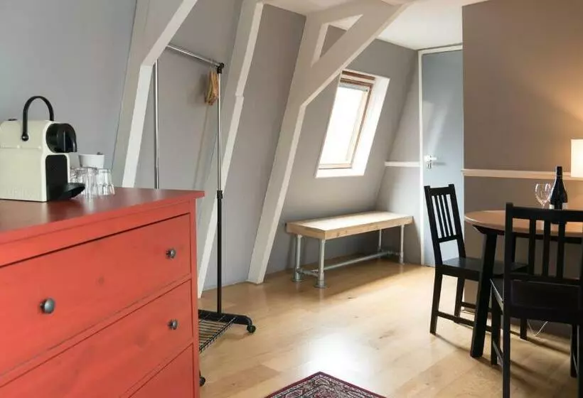 Aamiaismajoitus (B&B) Westerpark Suites