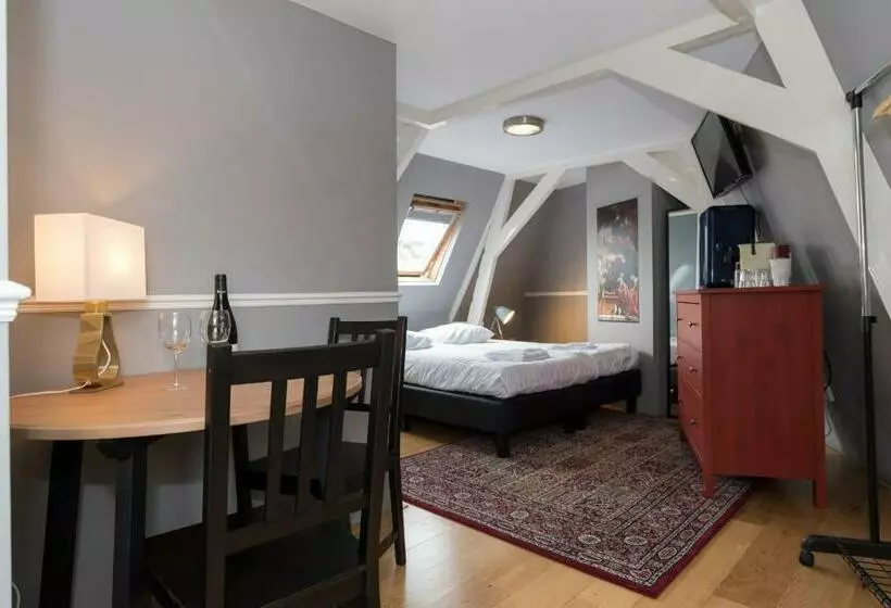 Aamiaismajoitus (B&B) Westerpark Suites