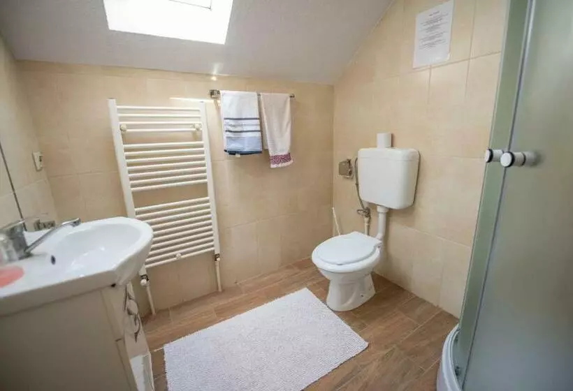 Motelli Pensiunea Cupidon