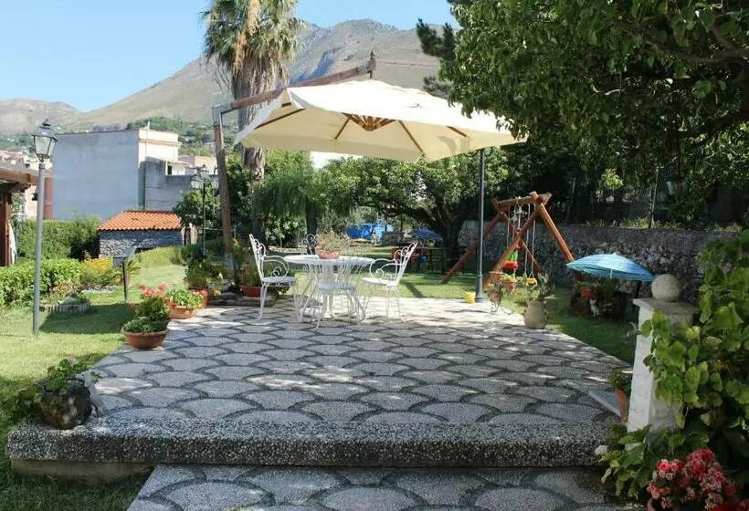 Majatalo Cappuccini Green Relax