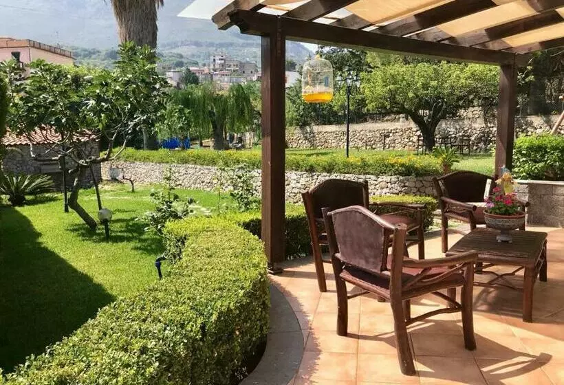 Majatalo Cappuccini Green Relax