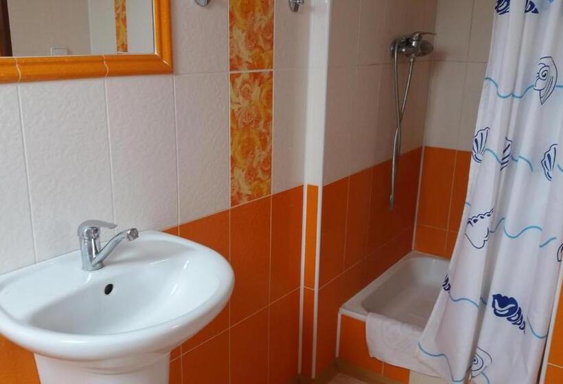 ペンション Dalmo