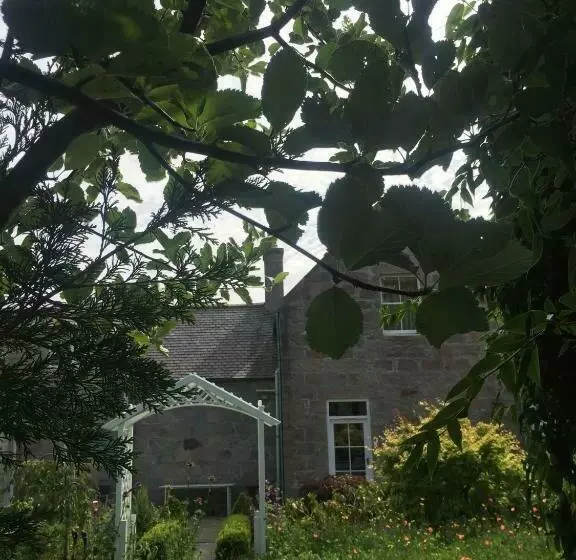 Schoolhouse Ballater B&b