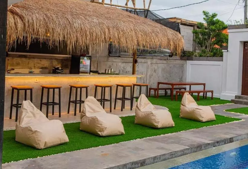 Zentiga Surf Hostel