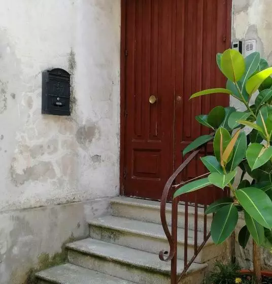ベッドアンドブレックファースト Casa Castellano