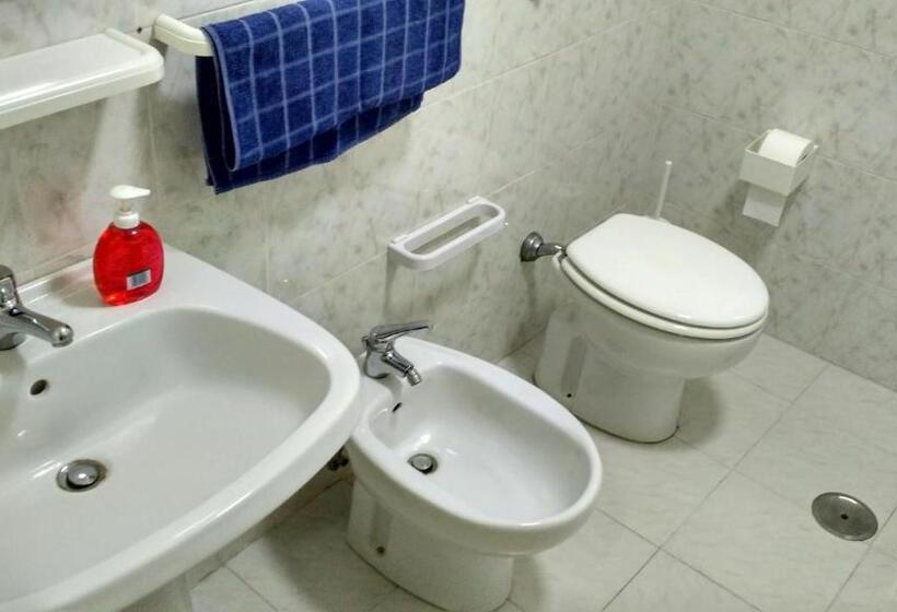 צימר La Magnolia Sul Lago