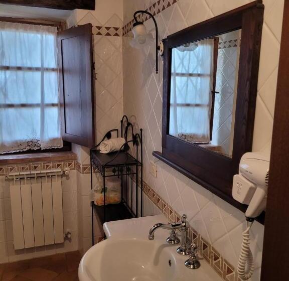 فندق Agriturismo Apparitoio