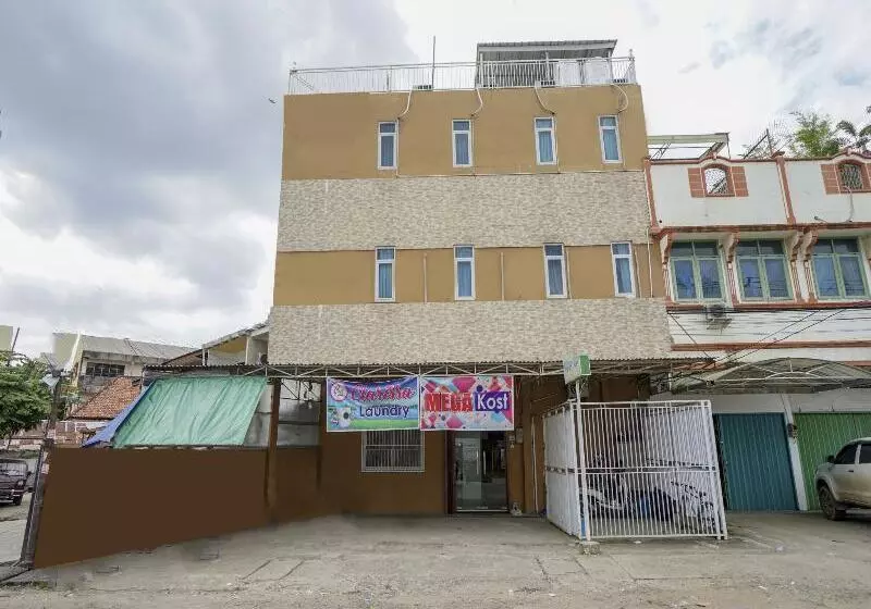 Hotelli Spot On 2294 Mega Kost