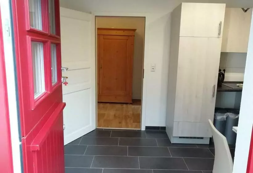 Majatalo Apartment Am Park   Erica