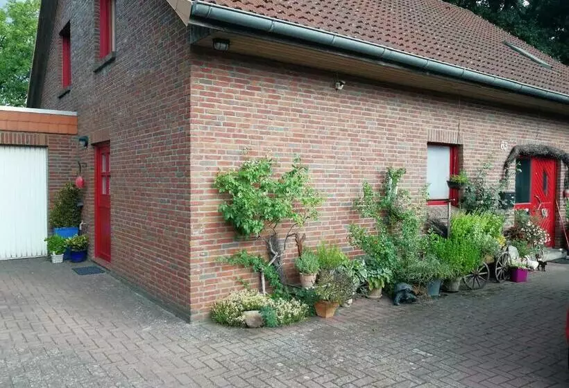 Majatalo Apartment Am Park   Erica