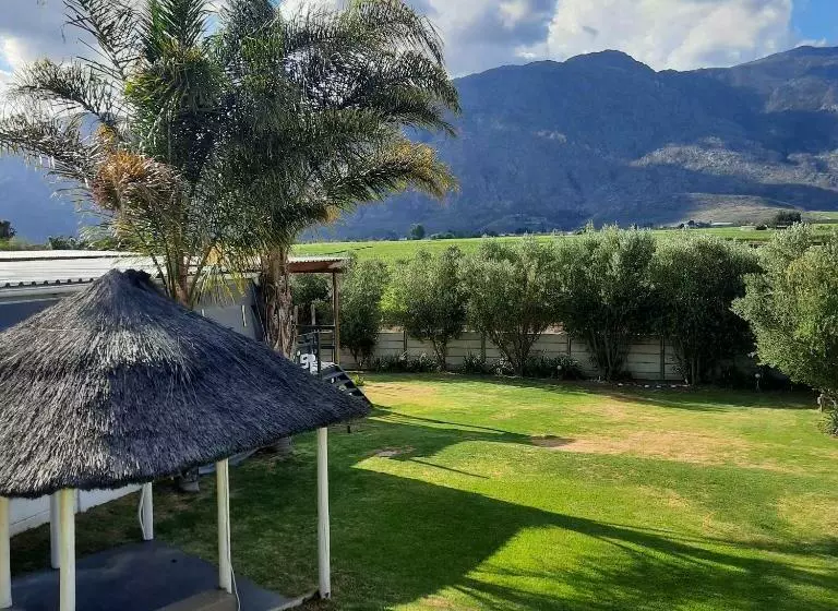 Majatalo Monte Roza Guest House