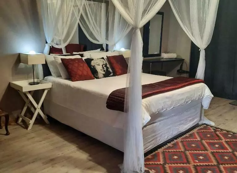 Majatalo Monte Roza Guest House