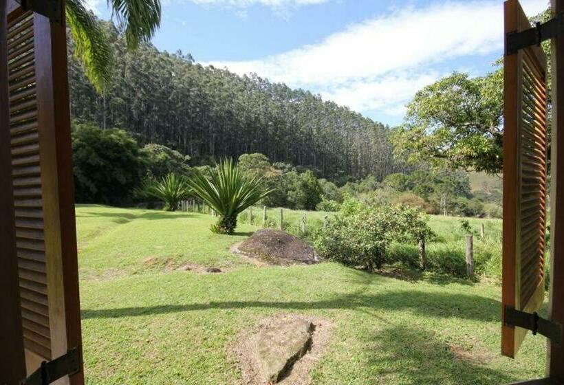 ベッドアンドブレックファースト Pousada Kolibri