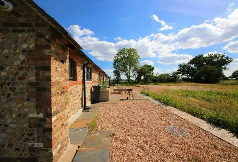ベッドアンドブレックファースト South Cottage · Rural Gem In The Heart Of The Sussex Countryside