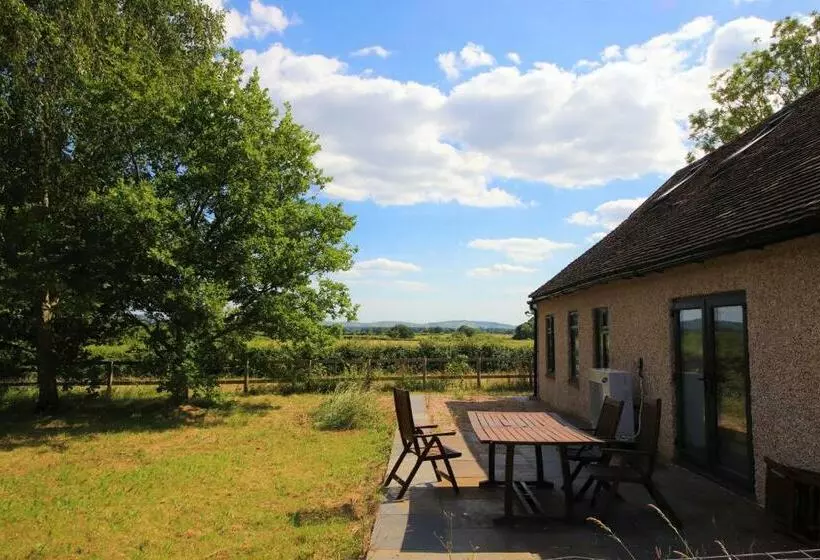 ベッドアンドブレックファースト South Cottage · Rural Gem In The Heart Of The Sussex Countryside