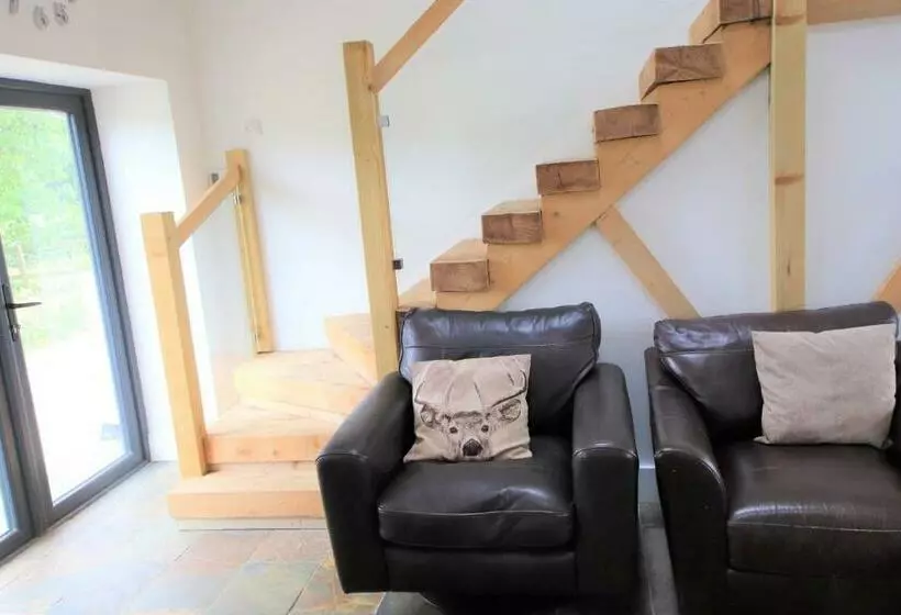 ベッドアンドブレックファースト South Cottage · Rural Gem In The Heart Of The Sussex Countryside