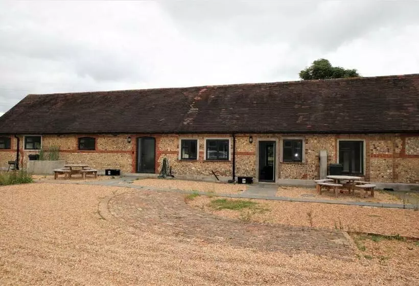 ベッドアンドブレックファースト South Cottage · Rural Gem In The Heart Of The Sussex Countryside