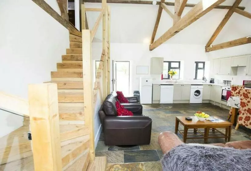 ベッドアンドブレックファースト South Cottage · Rural Gem In The Heart Of The Sussex Countryside