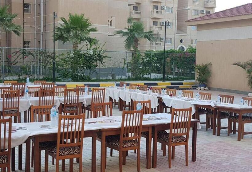 E Just Hotel Borg El Arab