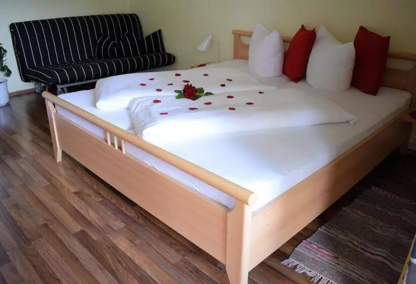 Frühstücks Radpension Taurer Thoman