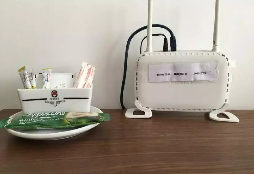 E Just Hotel Borg El Arab