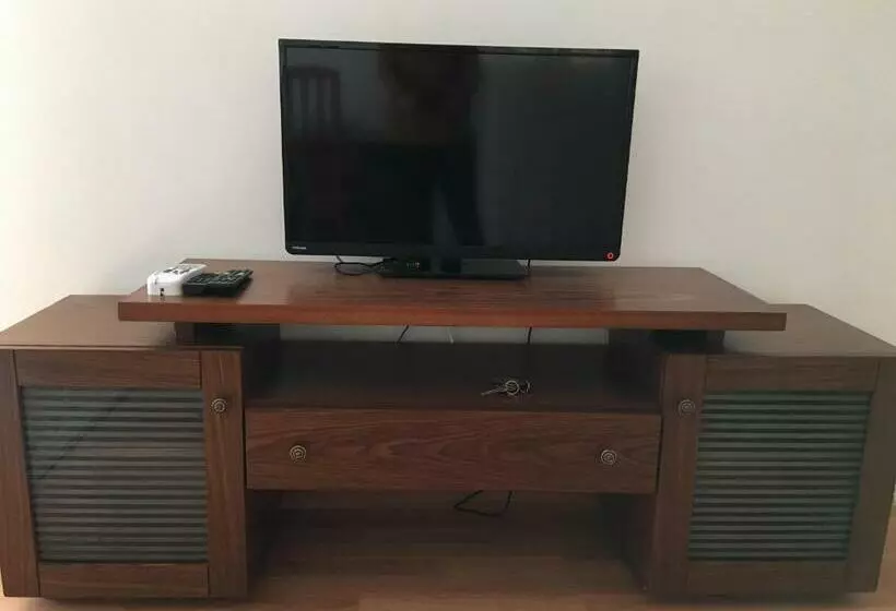 E Just Hotel Borg El Arab