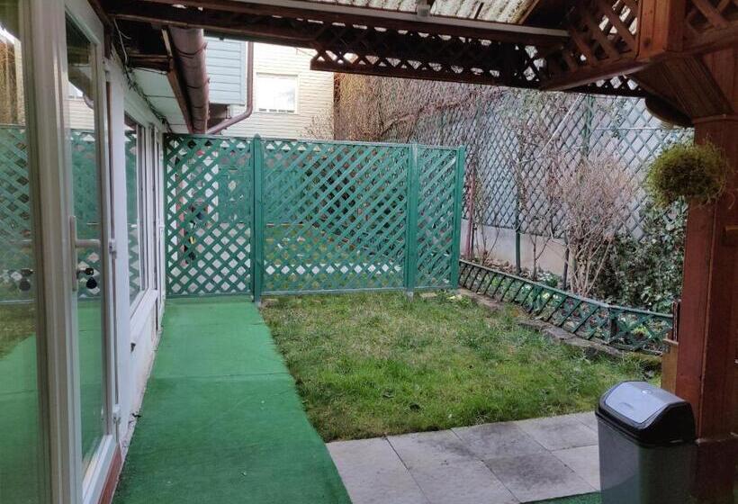 پانسیون Cluj Center 2