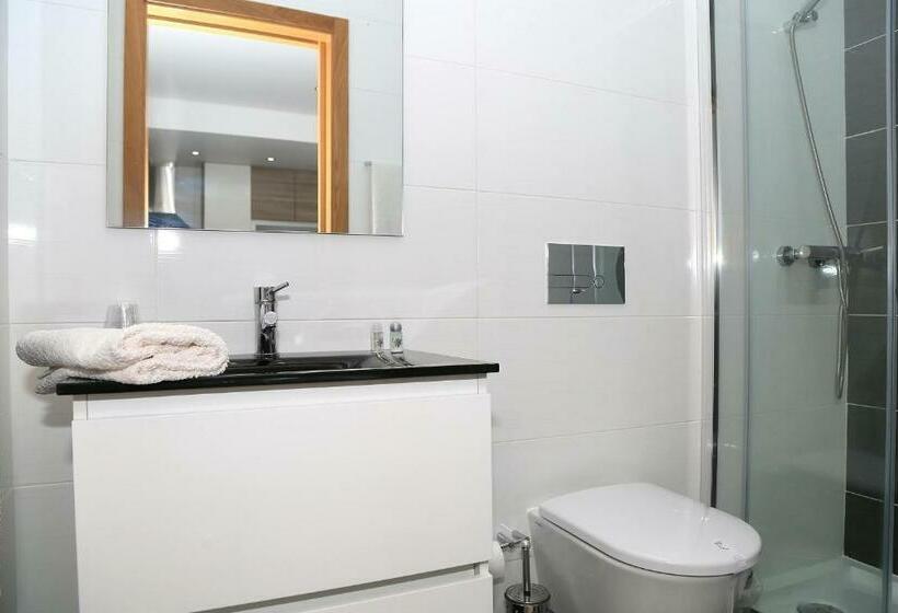 膳宿费 Genny S Place