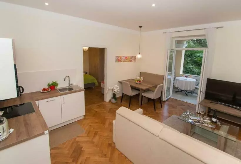 Residence Diana