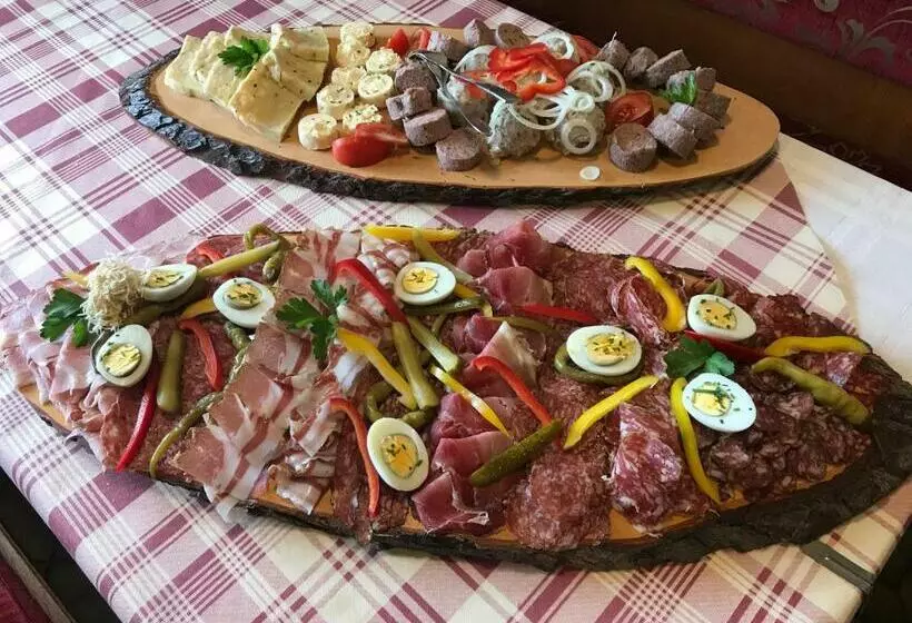 Retkeilymaja Gasthof Wadl