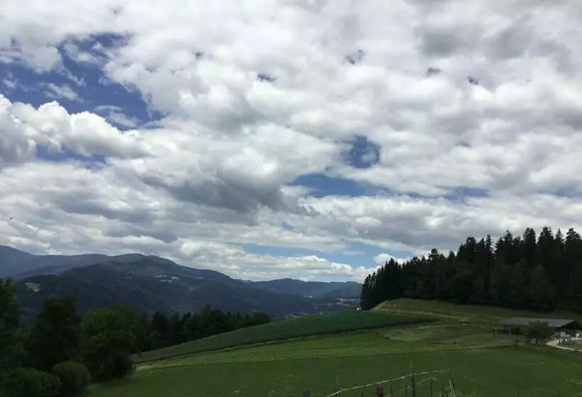 Retkeilymaja Gasthof Wadl