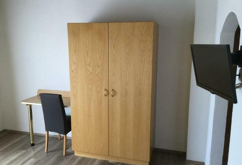 호스텔 Gasthof Wadl