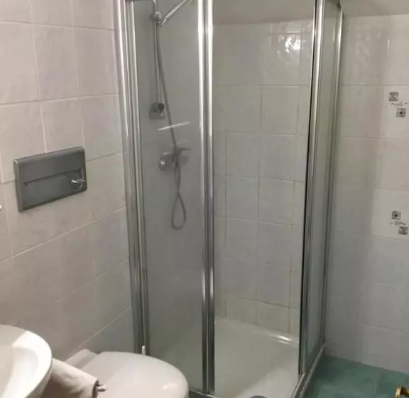 Retkeilymaja Gasthof Wadl