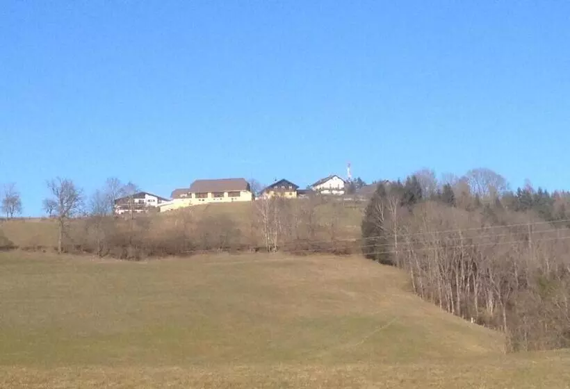 Retkeilymaja Gasthof Wadl