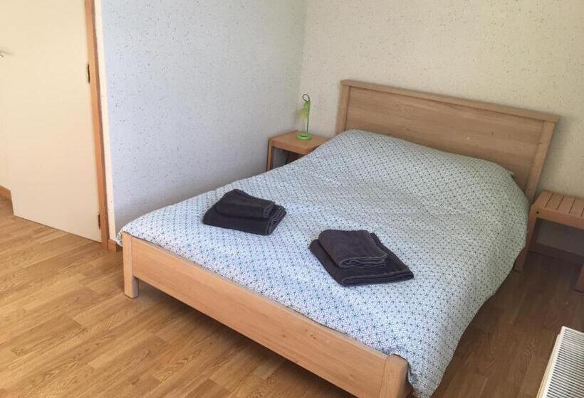 הוסטל Kloosterstraat40