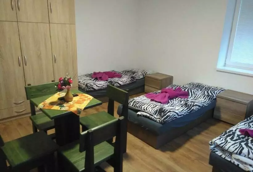 Retkeilymaja Ubytovanie Janka