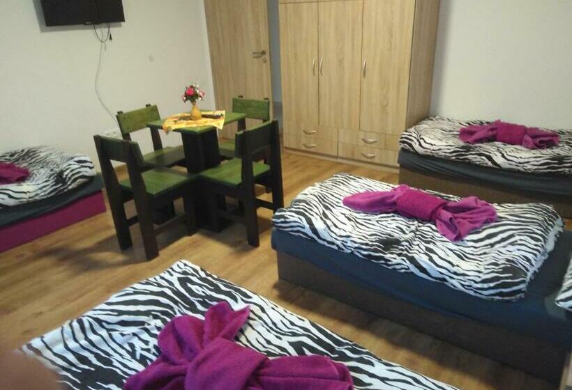 ユースホステル Ubytovanie Janka